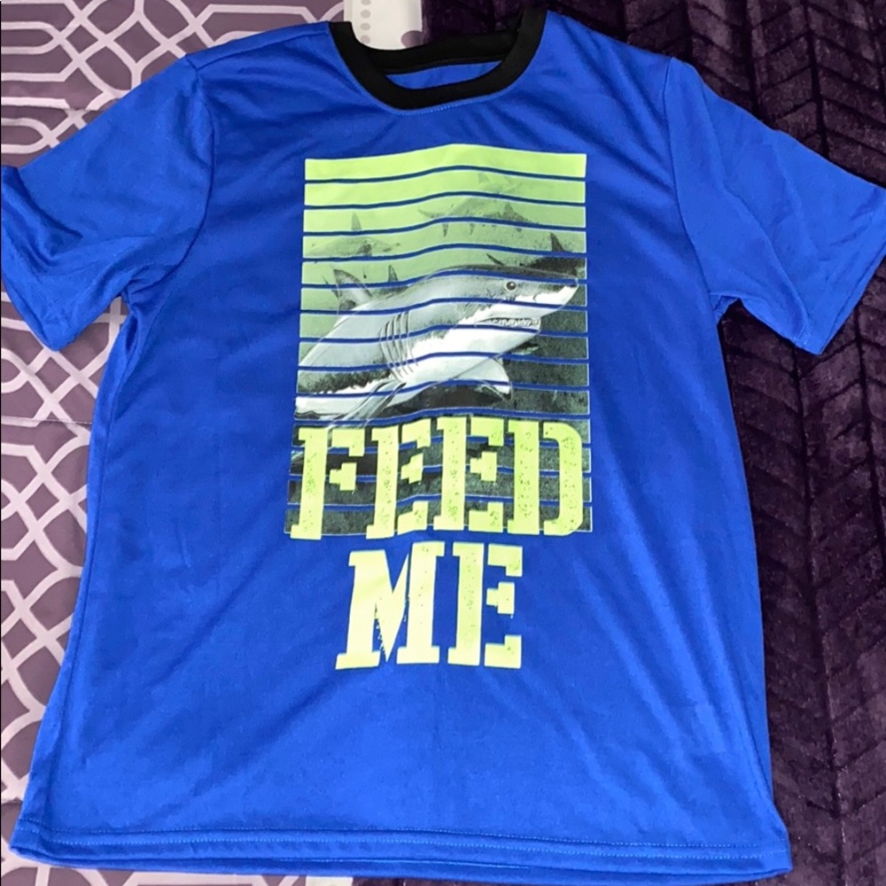 Boy’s t-shirt featuring shark.